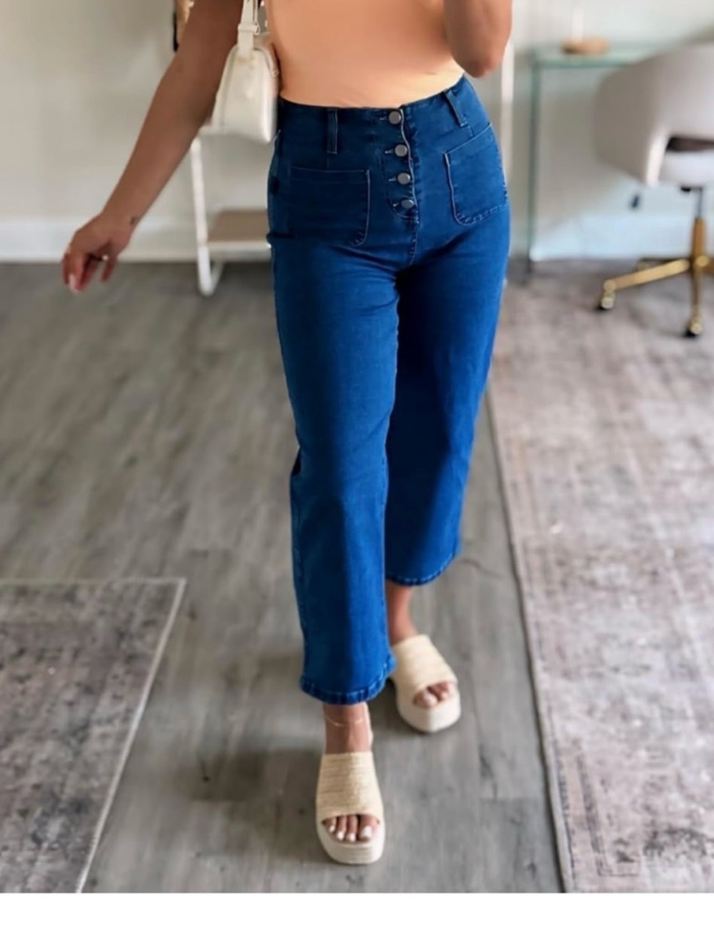 High Waist Wide Leg Ankle Cropped Jeans | Size 12 | EUC - Picture 2 of 9